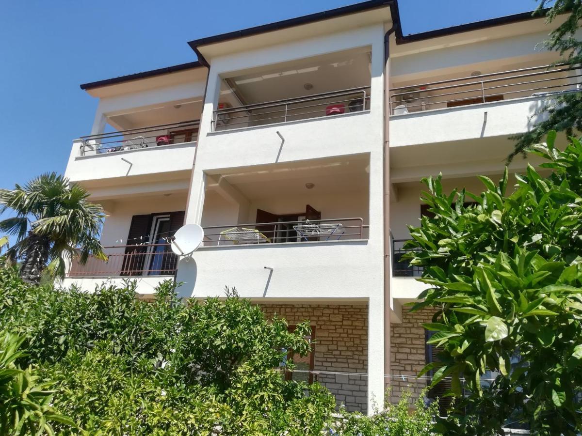 Apartment Park Rabac Esterno foto